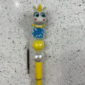 Buttercup Doorables Pen with ink refill